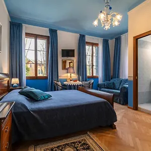 Casa Delle Rose Lido Venezia 2*, Venedik-Lido İtalya