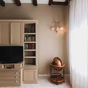 Ca' Amadi Bed & Breakfast Venice